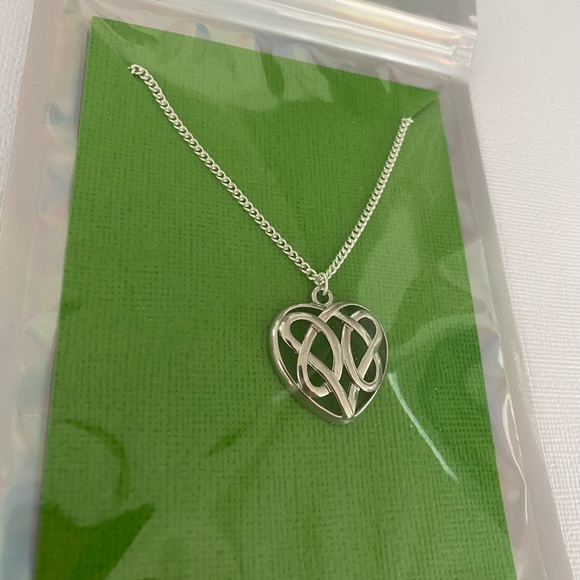 Celtic Heart Pendant Necklace - Picture 6 of 6